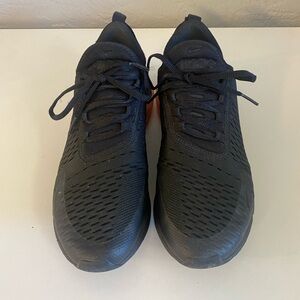 Nike Air Max 270 Black Trainers Men’s Size 8 (Women’s size 9.5)